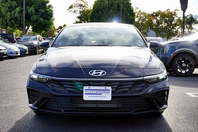 Certified 2026 Hyundai Elantra Sport FWD image 5