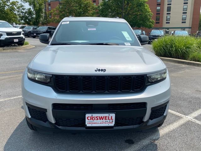 New 2025 Jeep Grand Cherokee L Altitude image 10