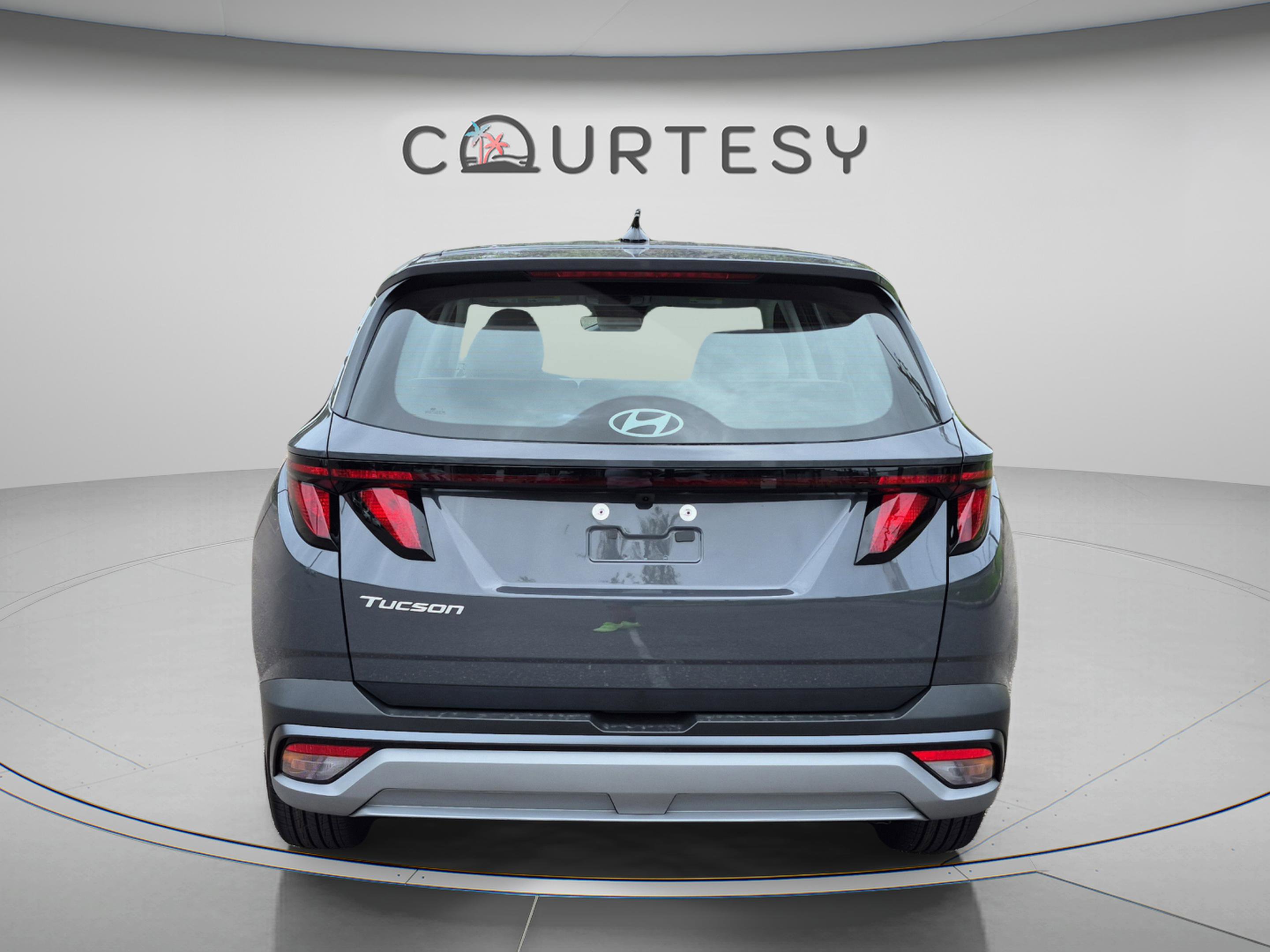 New 2026 Hyundai Tucson SE FWD image 4
