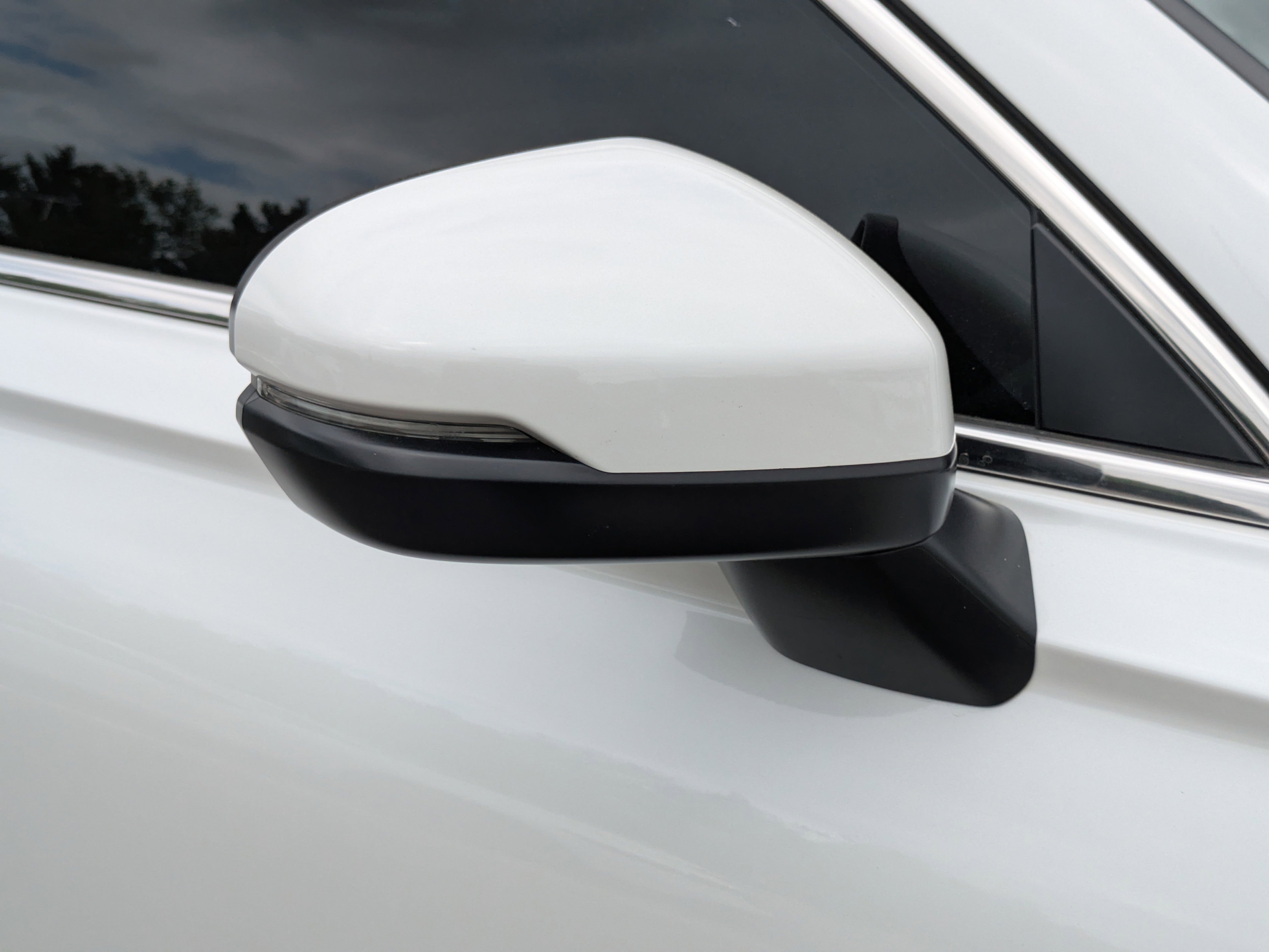 Certified 2025 Honda CR-V EX image 17