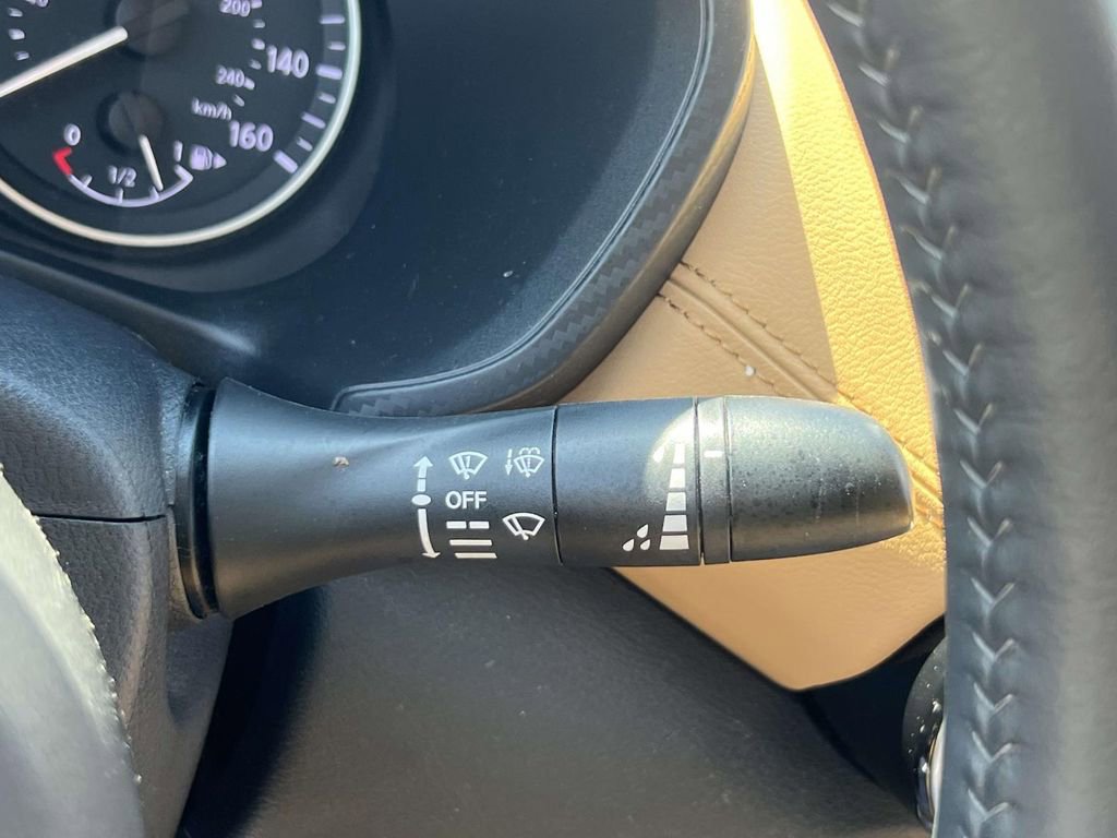 Used 2023 Nissan Sentra SV w/ SV Premium Package image 26