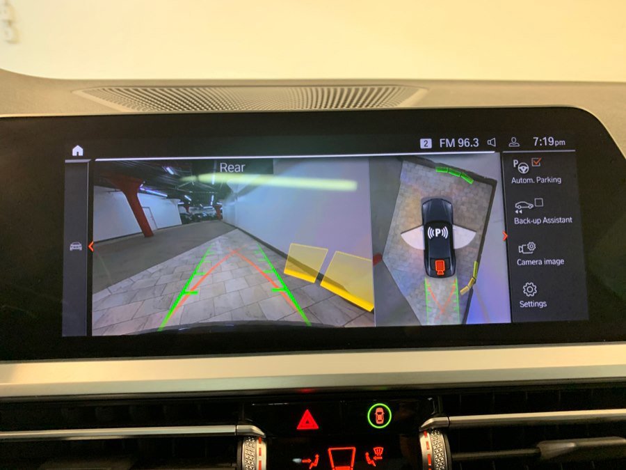 Used 2023 BMW 440i xDrive Coupe w/ Premium Package image 23