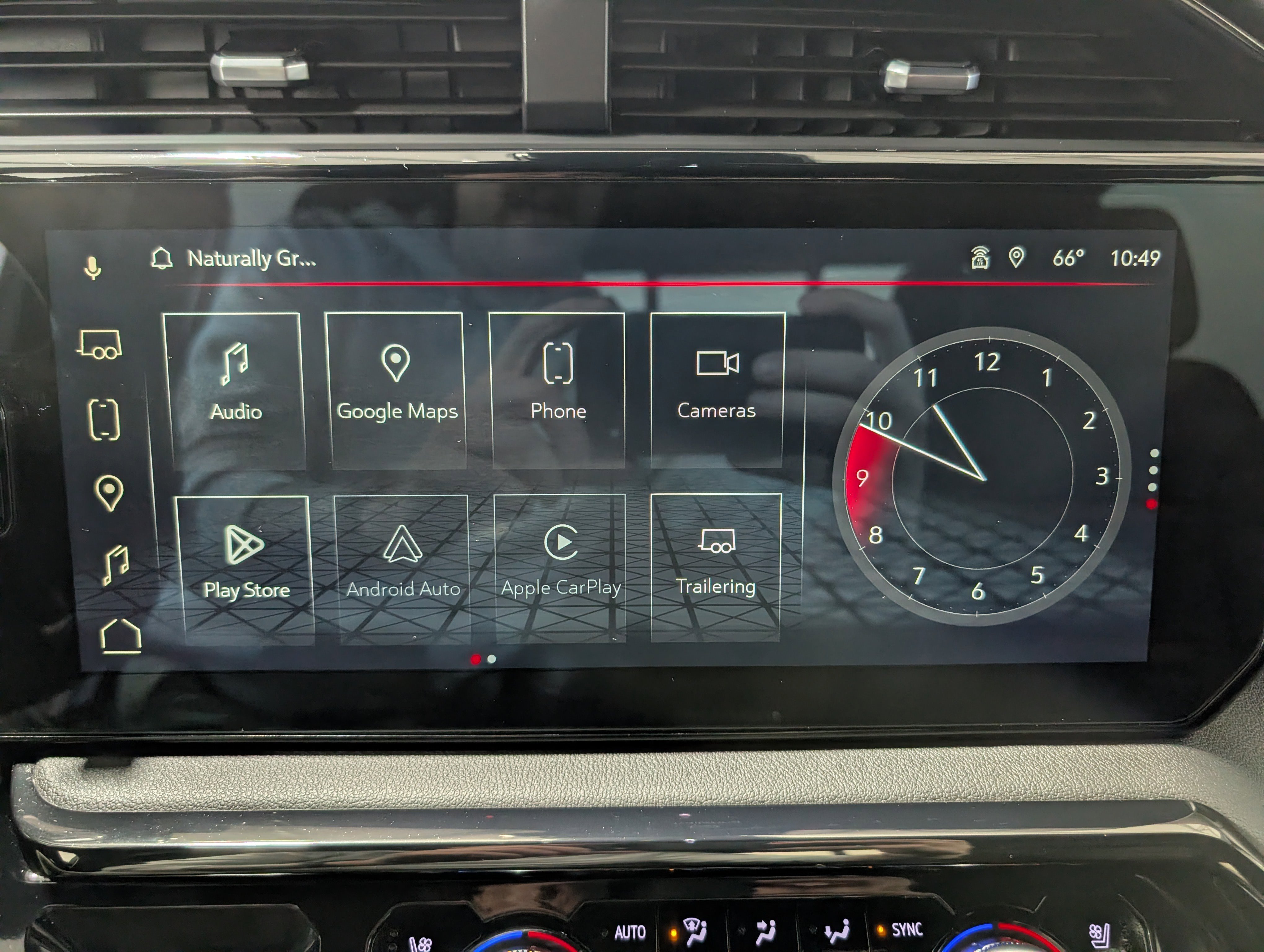 Used 2025 GMC Sierra 2500 AT4 w/ AT4 Premium Plus Package image 26