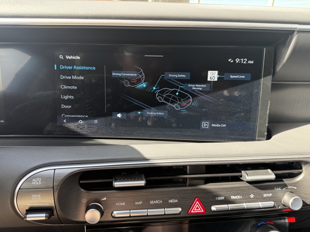 Used 2026 Hyundai Palisade SEL FWD image 22