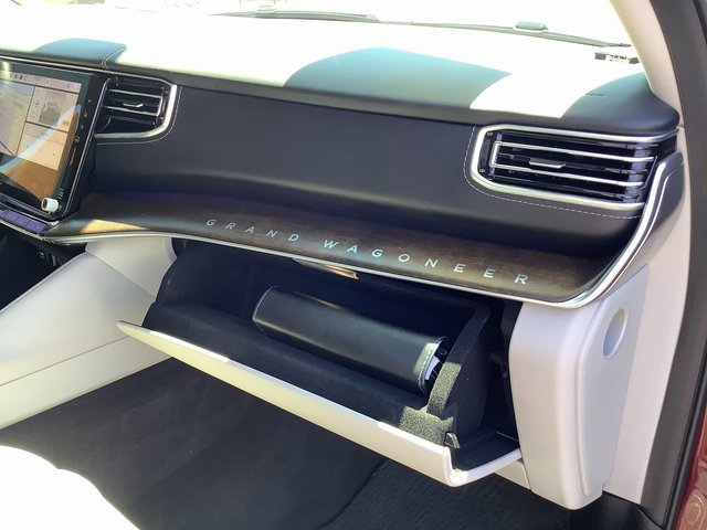 Used 2022 Jeep Grand Wagoneer Series II w/ Premium Group II image 47