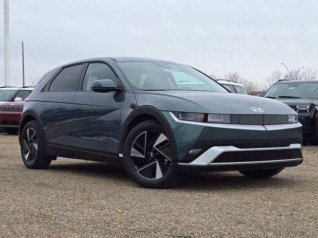 New 2026 Hyundai Ioniq 5 SE image 2