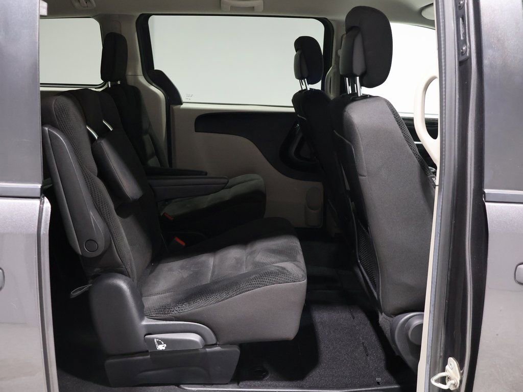 Certified 2020 Dodge Grand Caravan SE w/ UConnect Hands-Free Group image 22