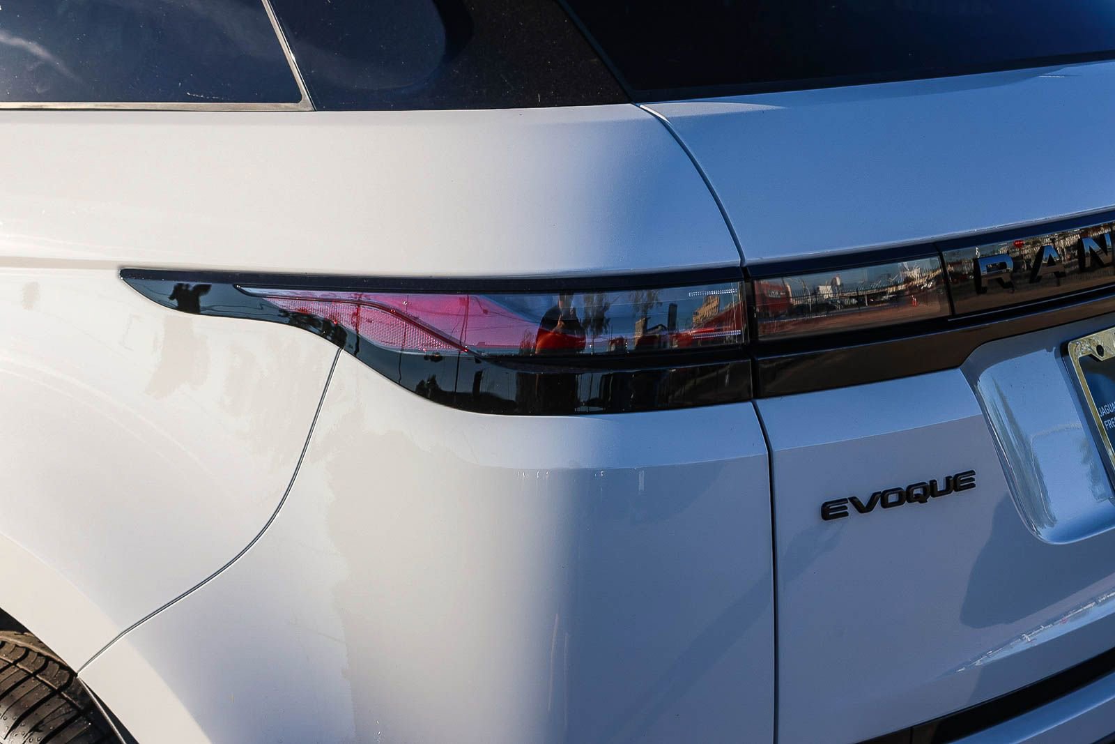 New 2026 Land Rover Range Rover Evoque S image 11