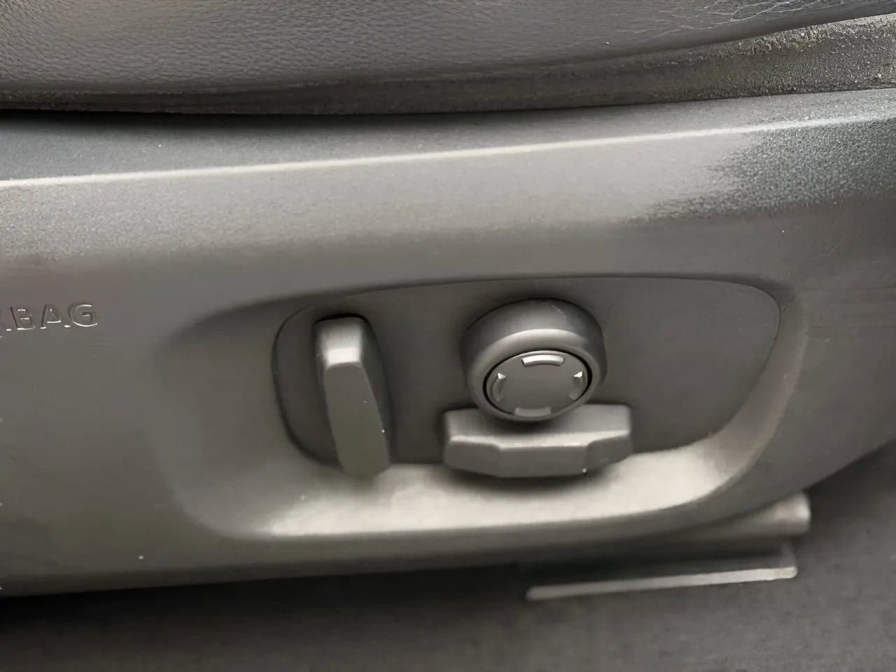 Used 2019 Land Rover Range Rover Evoque image 21