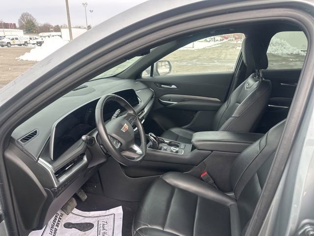 Certified 2024 Cadillac XT4 Premium Luxury image 9