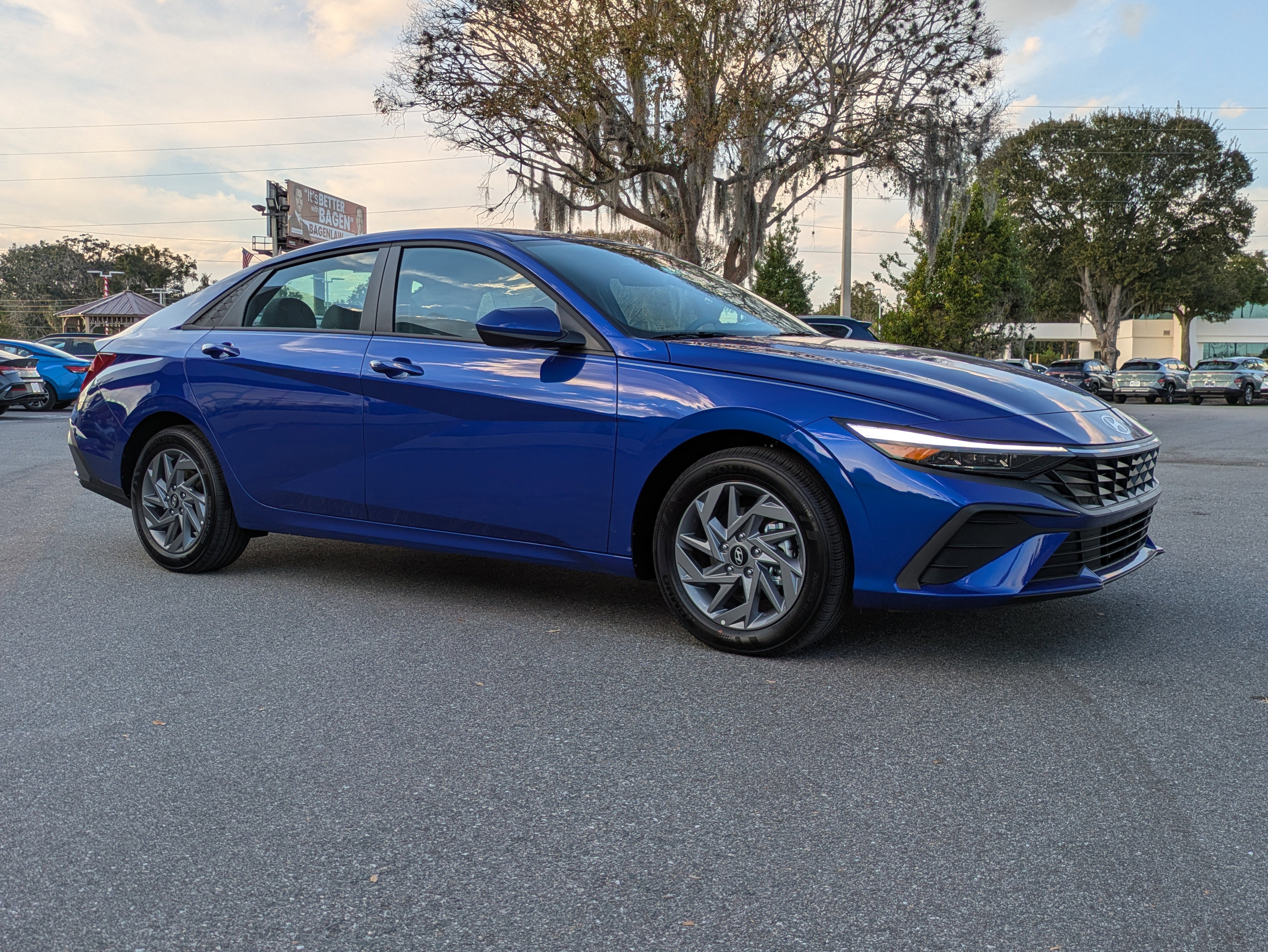 New 2026 Hyundai Elantra Blue image 2