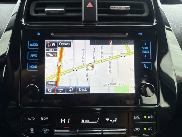 Used 2018 Toyota Prius Three Touring FWD image 20