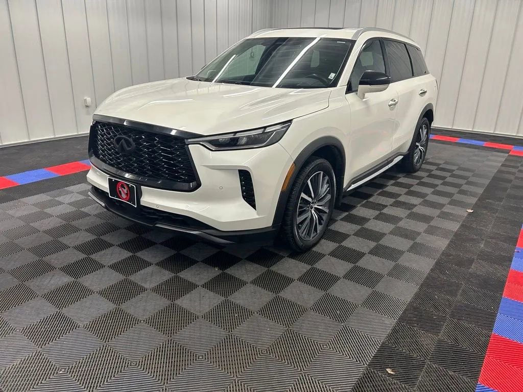 Used 2024 INFINITI QX60 Sensory image 6