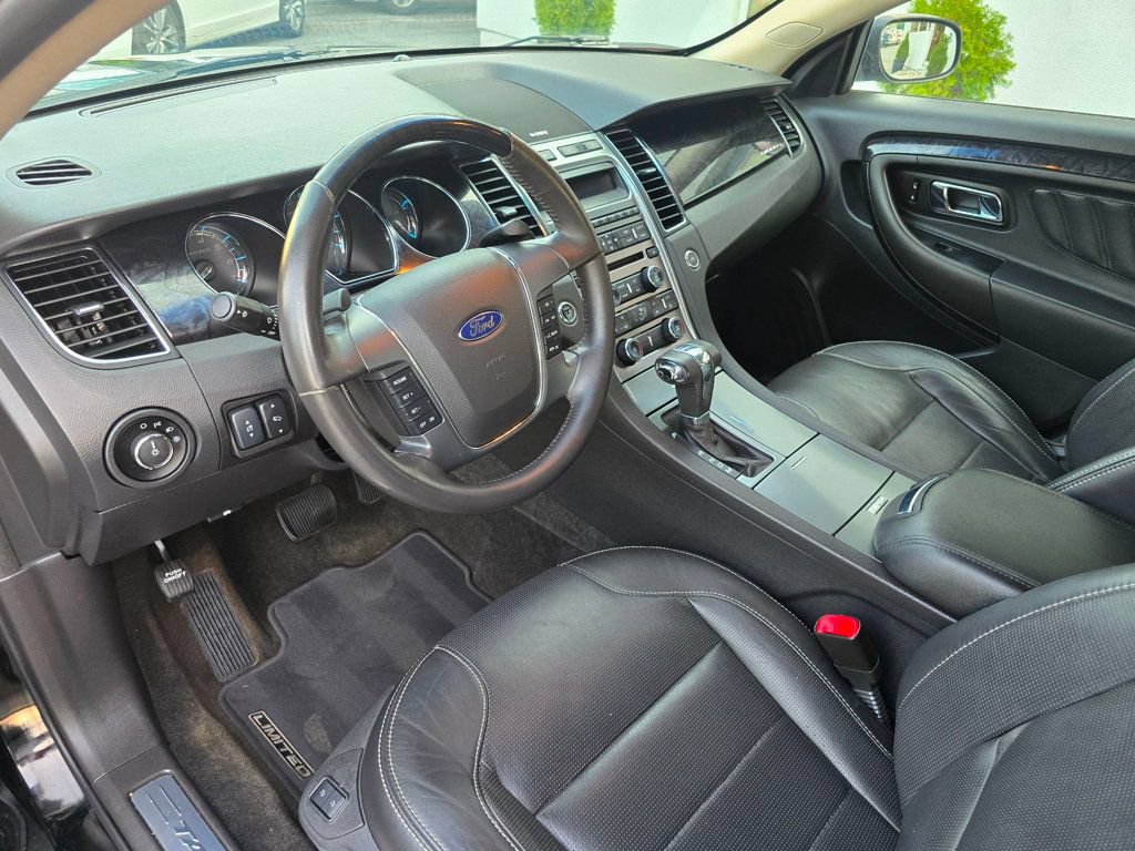 Used 2012 Ford Taurus Limited FWD image 10