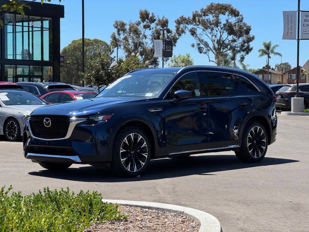 Certified 2024 MAZDA CX-90 Plug-In Hybrid w/ Premium Pkg AWD/4WD image 6