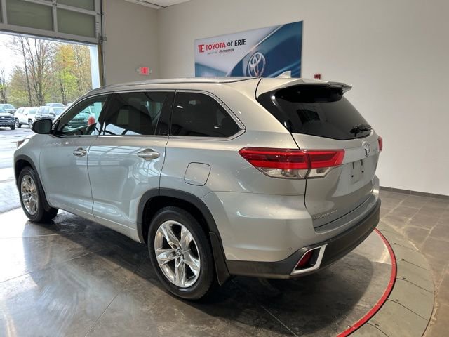 Used 2019 Toyota Highlander Limited AWD/4WD image 5
