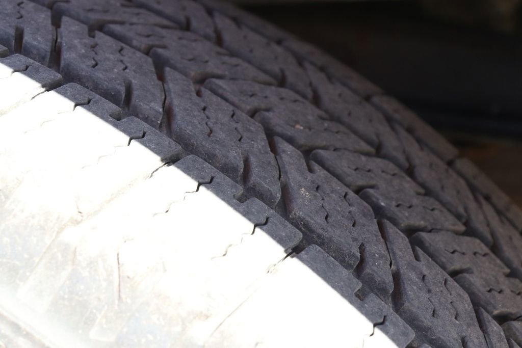 Used 2017 GMC Savana 2500 image 27