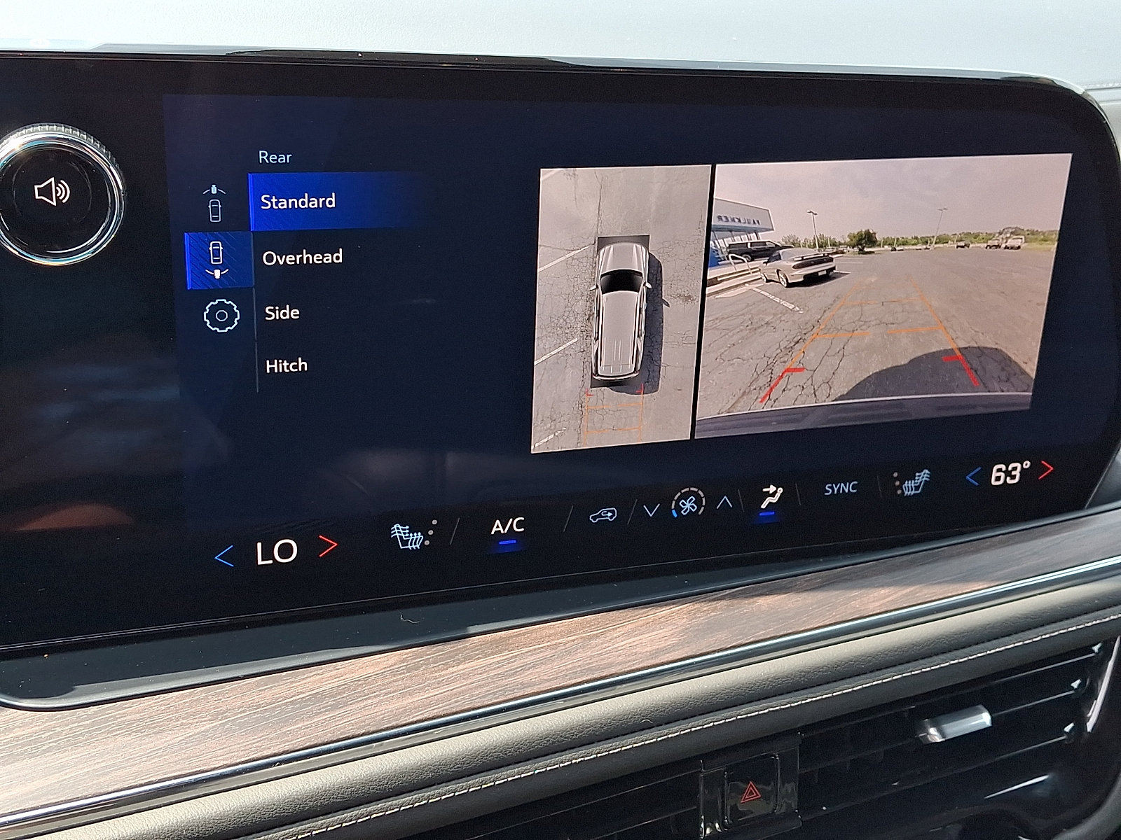 Certified 2025 Chevrolet Tahoe LT AWD/4WD image 21