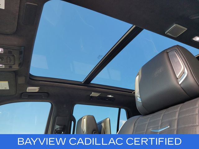 Used 2024 Cadillac Escalade Sport Platinum w/ LPO, ONYX Package AWD/4WD image 30