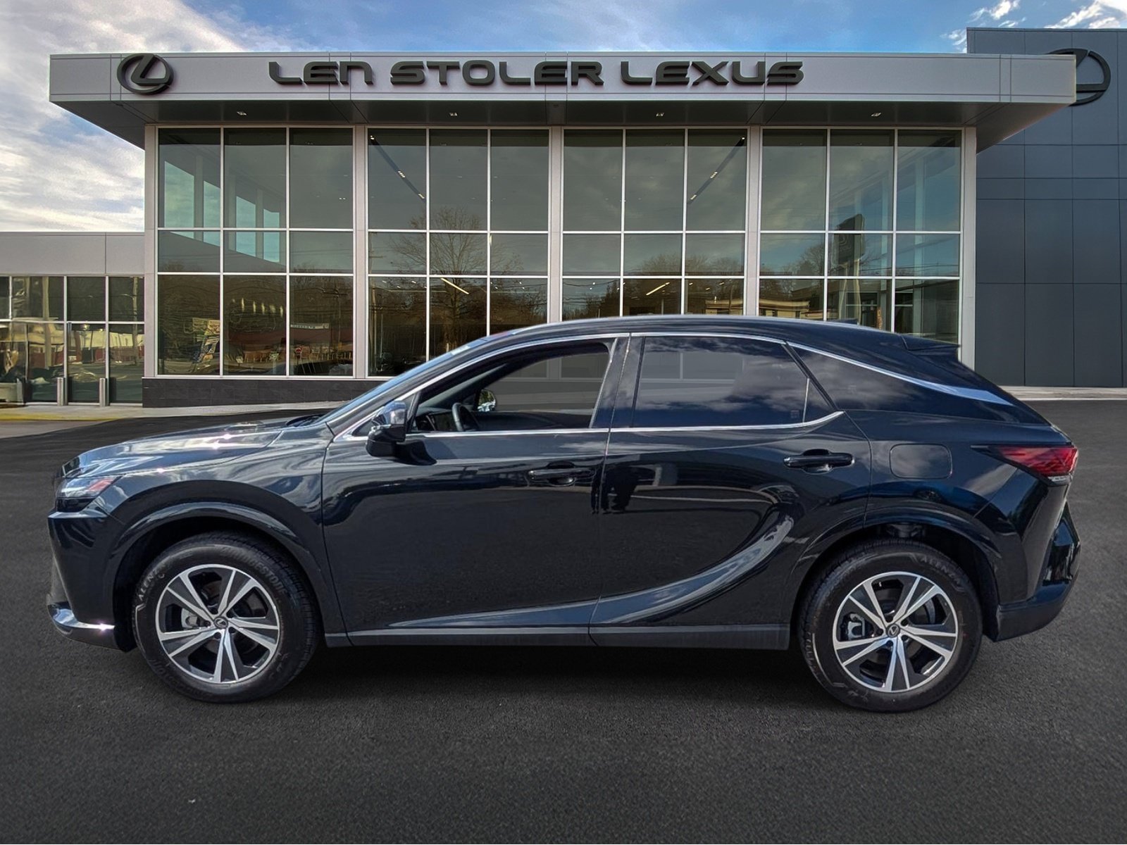 Certified 2026 Lexus RX 350 Premium w/ Accessory Package (K3) FWD image 6