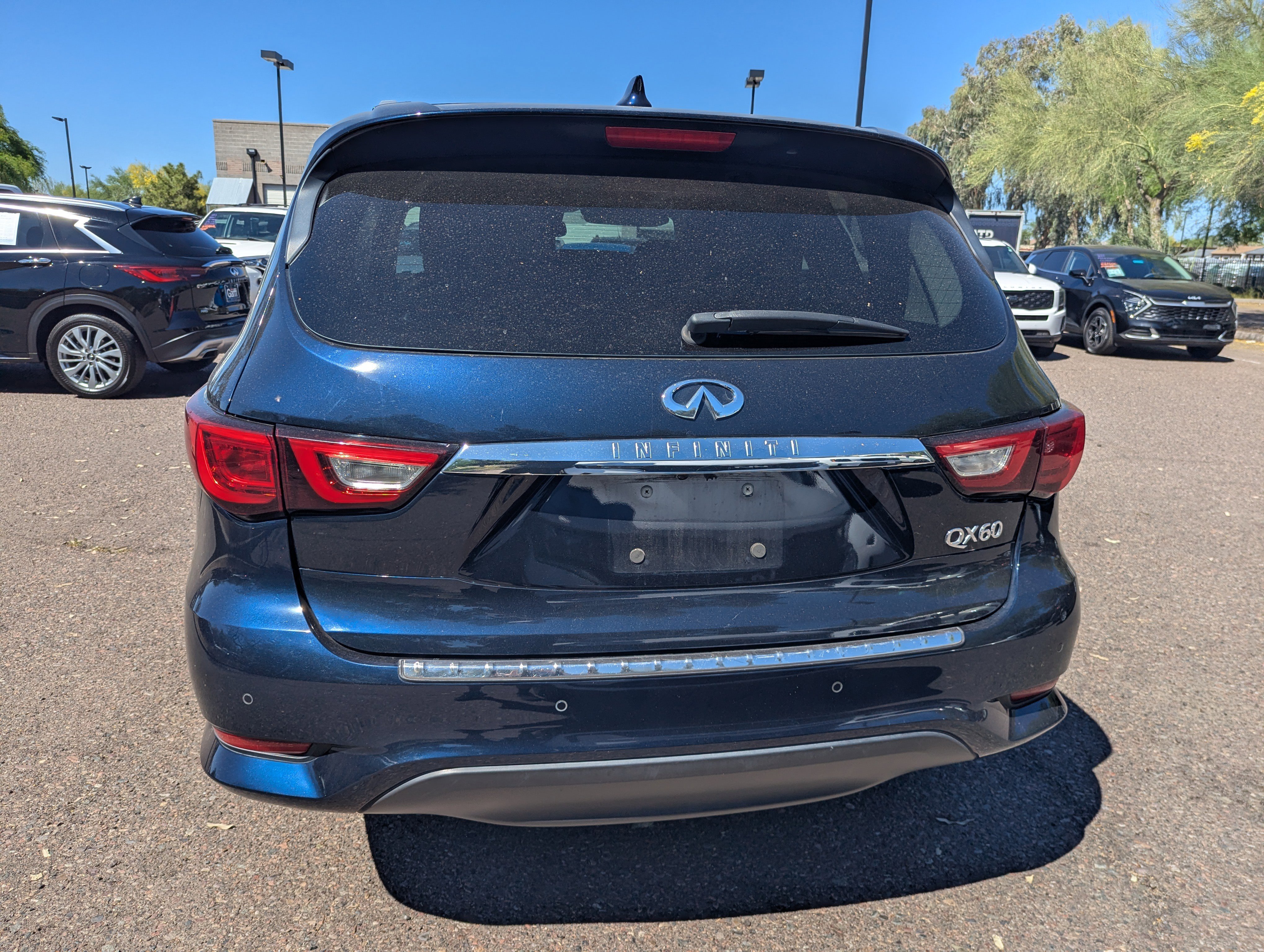 Used 2018 INFINITI QX60 AWD w/ Premium Plus Package image 12