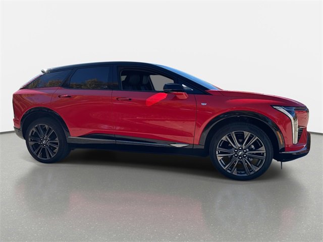 New 2026 Cadillac Optiq Sport 2 image 7