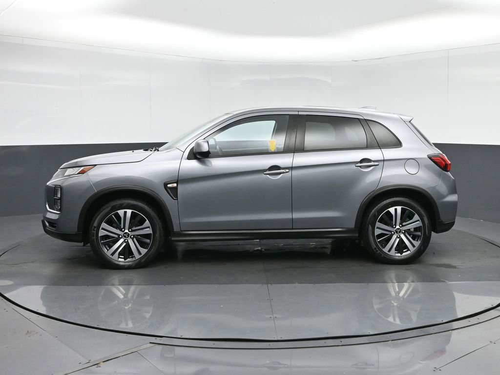 Used 2023 Mitsubishi Outlander Sport ES image 4