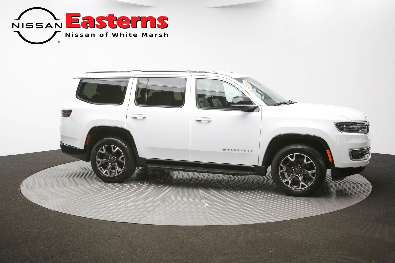 Used 2023 Jeep Wagoneer Series III w/ Preferred Equipment Group image 45