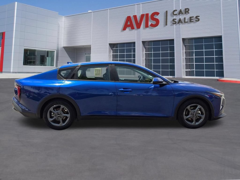 Used 2025 Kia K4 FWD image 5