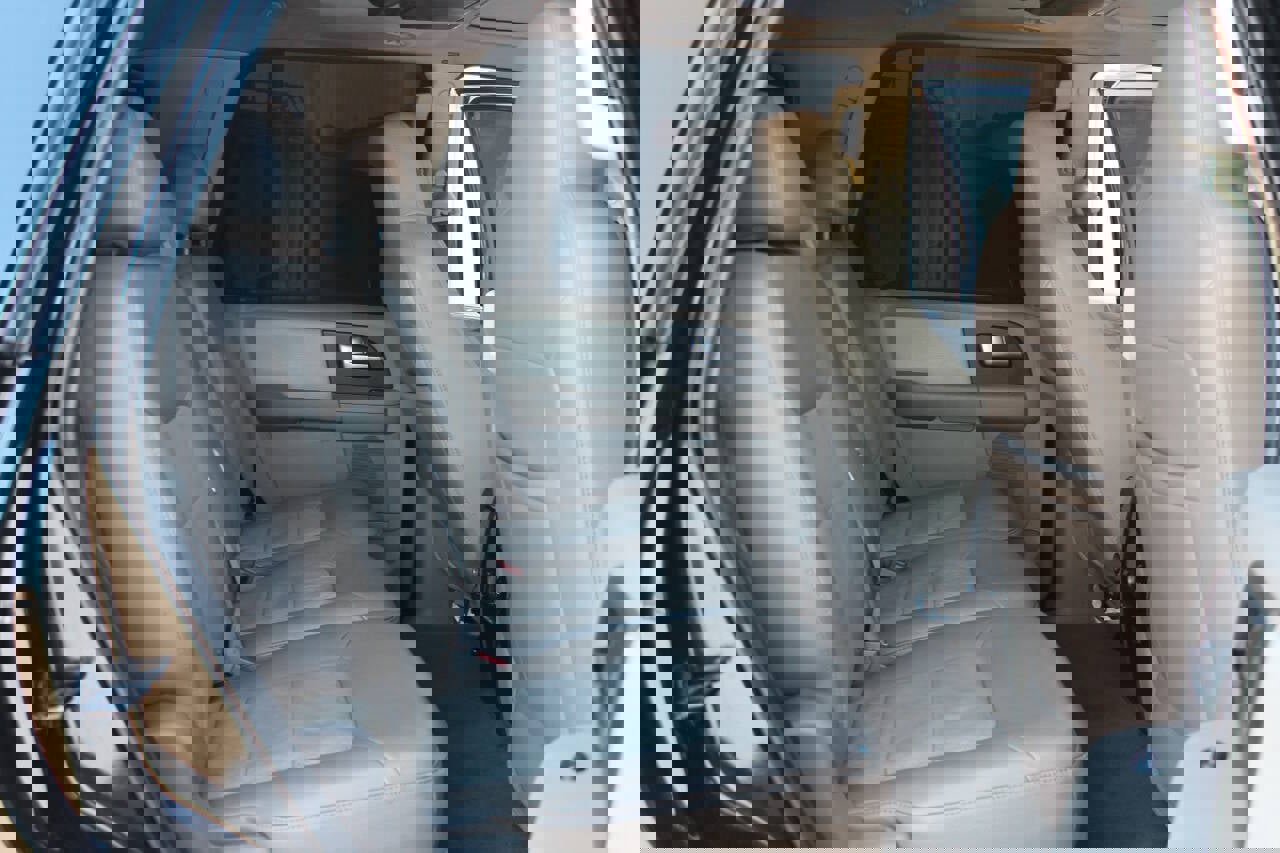 Used 2004 Ford Expedition Eddie Bauer RWD image 30