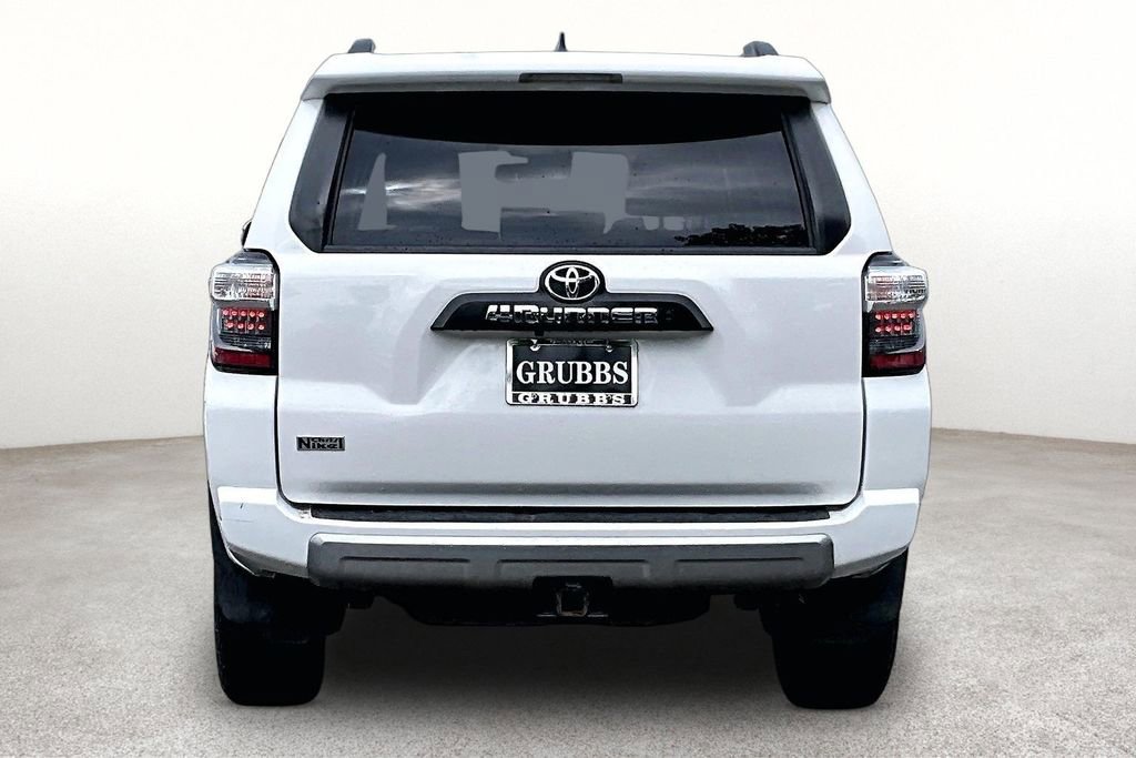 Used 2020 Toyota 4Runner TRD Off-Road Premium AWD/4WD image 5
