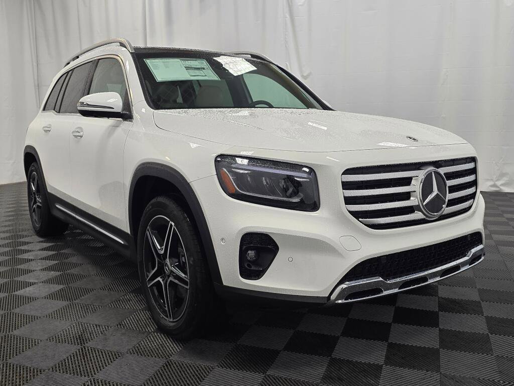 New 2026 Mercedes-Benz GLB 250 4MATIC image 8