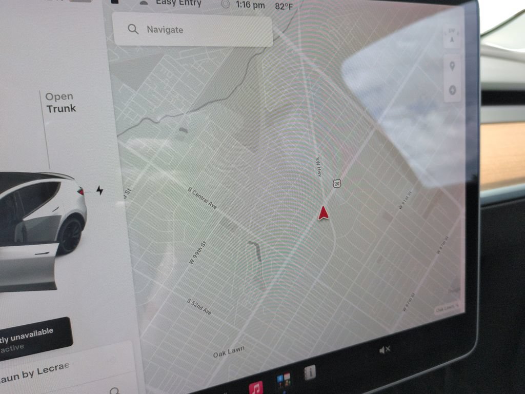 Used 2022 Tesla Model Y Performance AWD/4WD image 14
