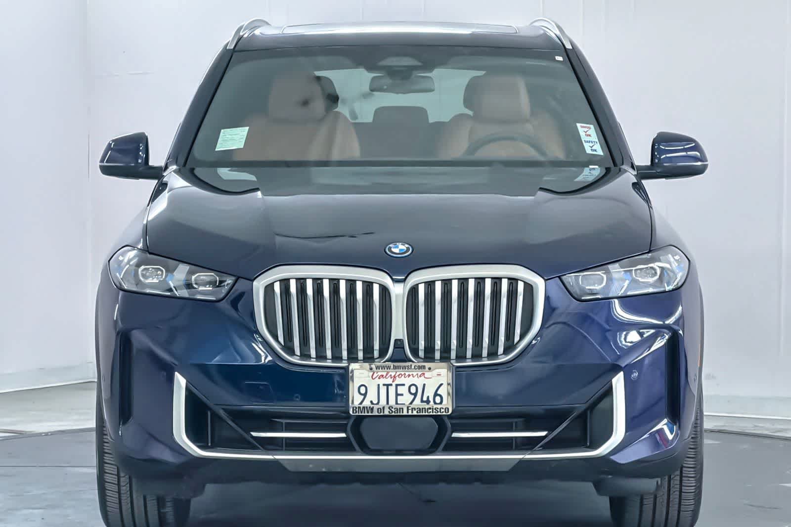 Used 2024 BMW X5 xDrive50e w/ Premium Package AWD/4WD image 10
