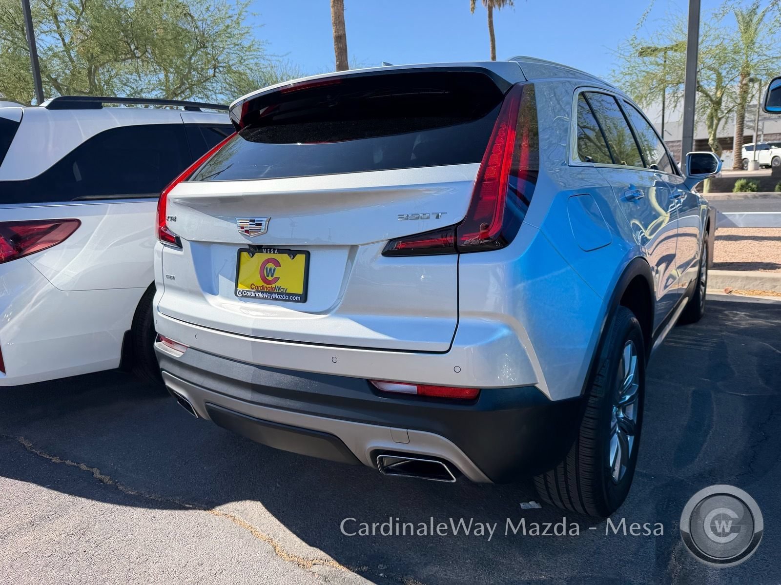 Used 2020 Cadillac XT4 Premium Luxury AWD/4WD image 3