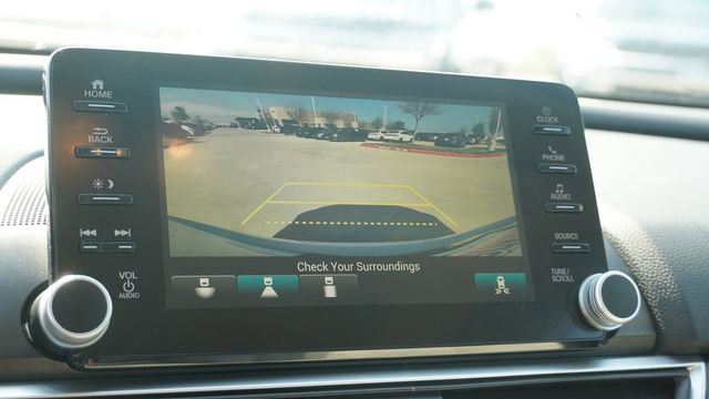 Used 2018 Honda Accord EX image 24