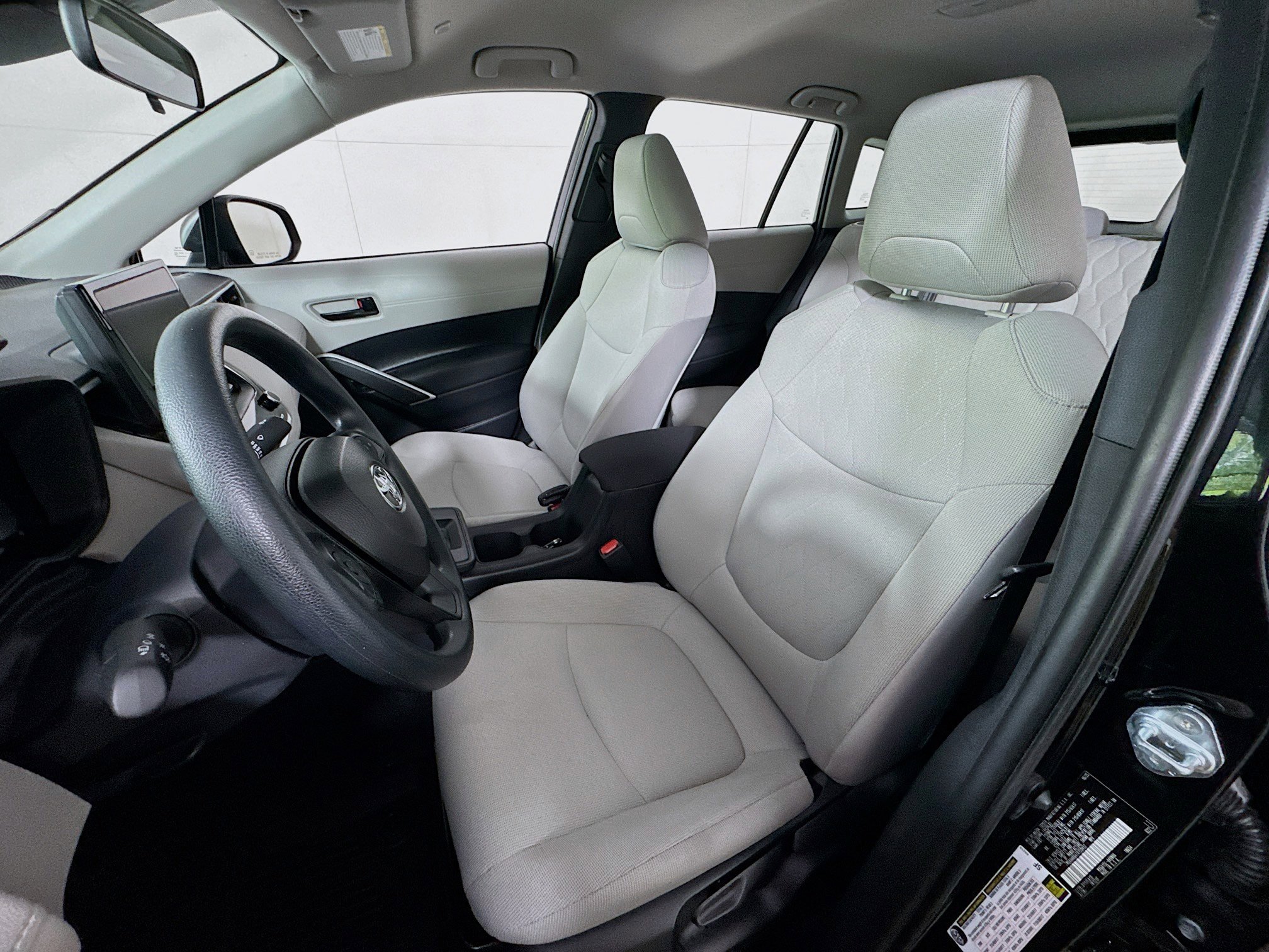 Used 2026 Toyota Corolla Cross L AWD/4WD image 12