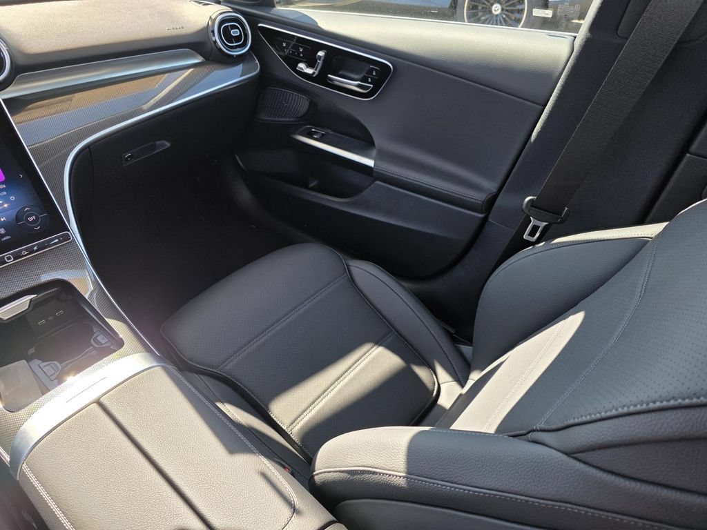 Certified 2026 Mercedes-Benz C 300 4MATIC Sedan image 27