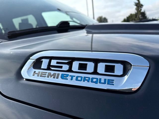 Used 2021 RAM 1500 Laramie AWD/4WD image 10