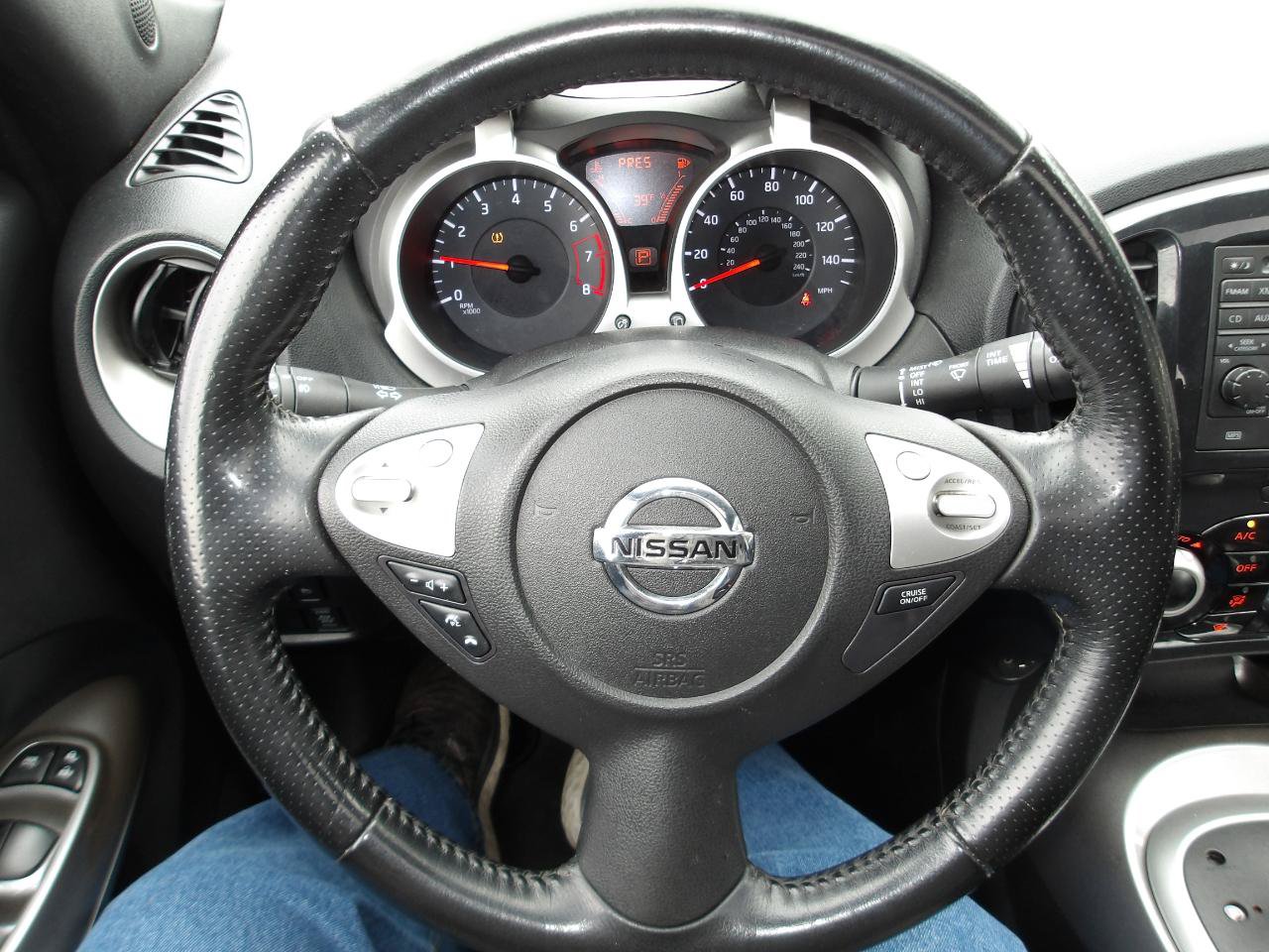 Used 2013 Nissan Juke SL w/ Chrome Pkg AWD/4WD image 15