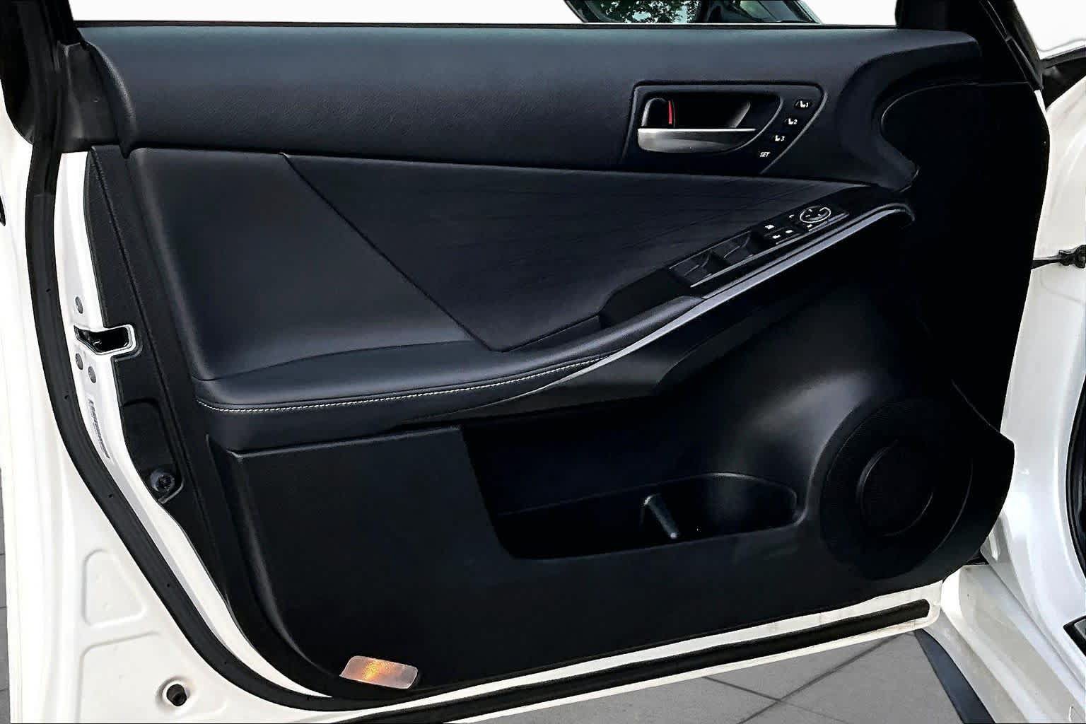 Used 2023 Lexus IS 300 w/ Premium Package RWD image 26