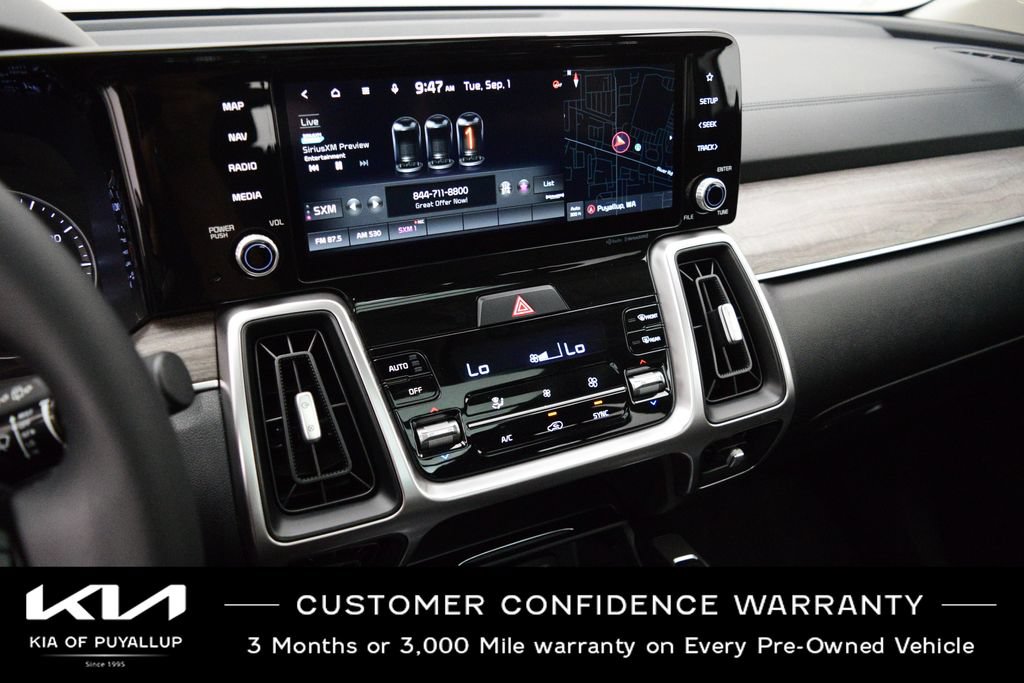 Certified 2022 Kia Sorento S w/ Panoramic Sunroof Package AWD/4WD image 23