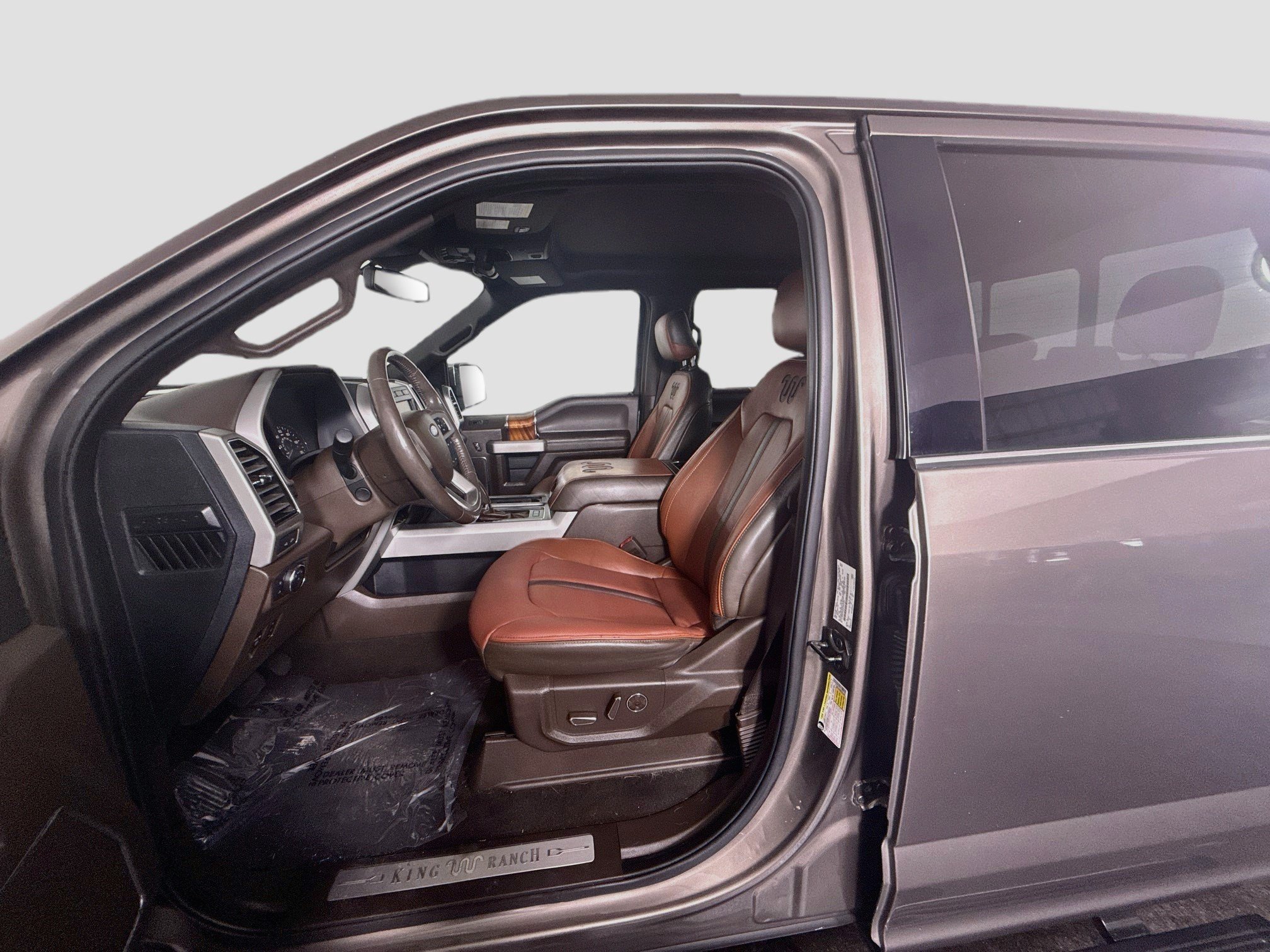 Used 2019 Ford F150 King Ranch w/ Equipment Group 601A Luxury AWD/4WD image 22