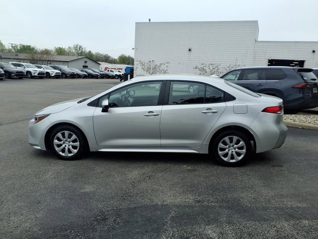 Used 2023 Toyota Corolla LE FWD image 17