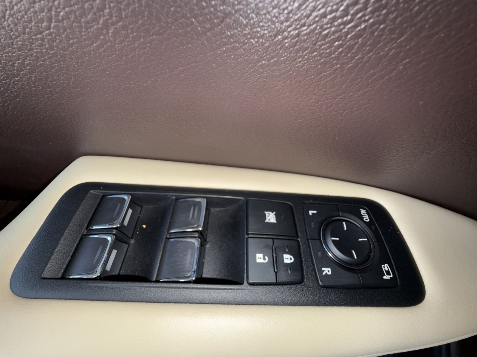 Used 2020 Lexus RX 350 AWD w/ Premium Package image 15