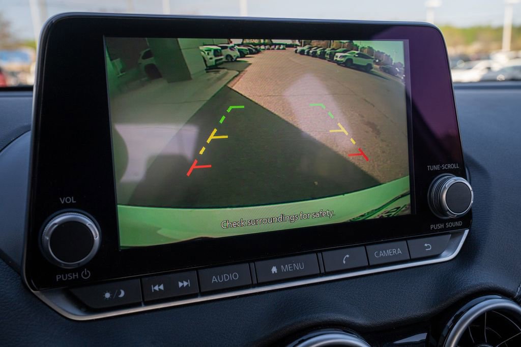 Used 2025 Nissan Sentra SV FWD image 13