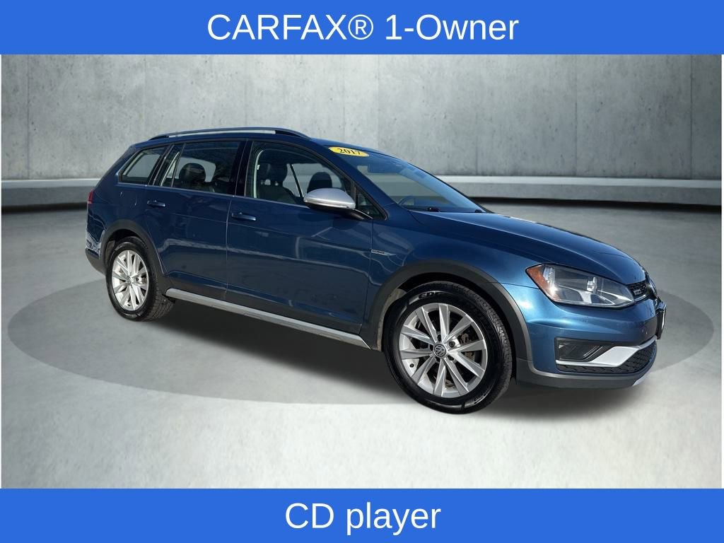 Used 2017 Volkswagen Golf Alltrack S image 4