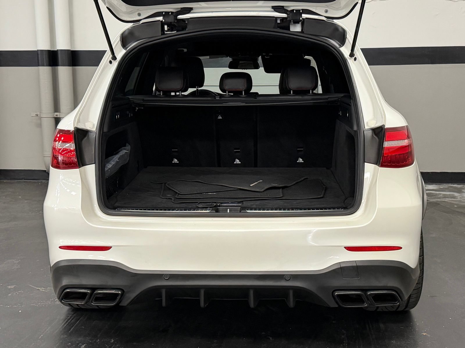 Used 2019 Mercedes-Benz GLC 63 AMG 4MATIC image 14