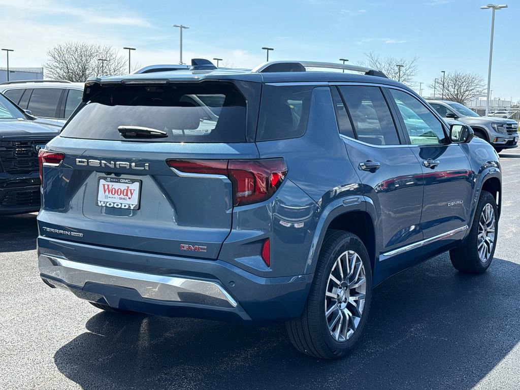 New 2026 GMC Terrain Denali image 9