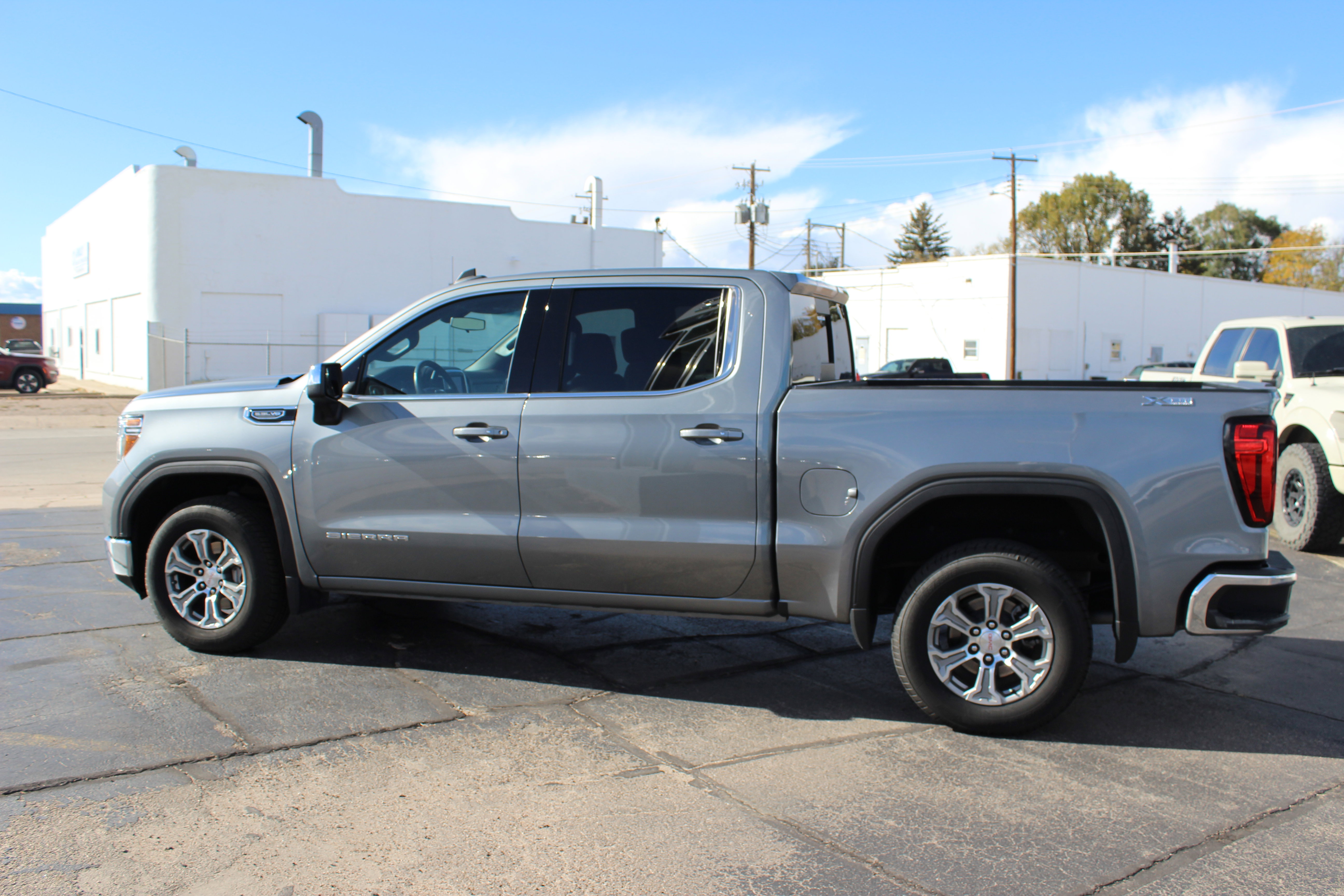 Used 2019 GMC Sierra 1500 SLE w/ SLE Value Package image 26